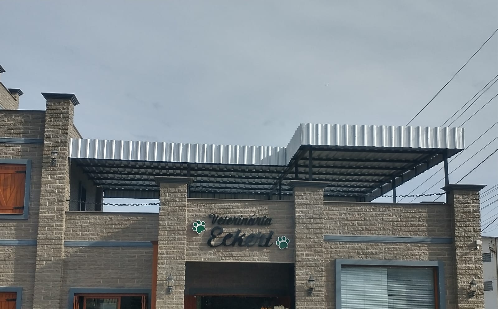 Cobertura metálica comercial